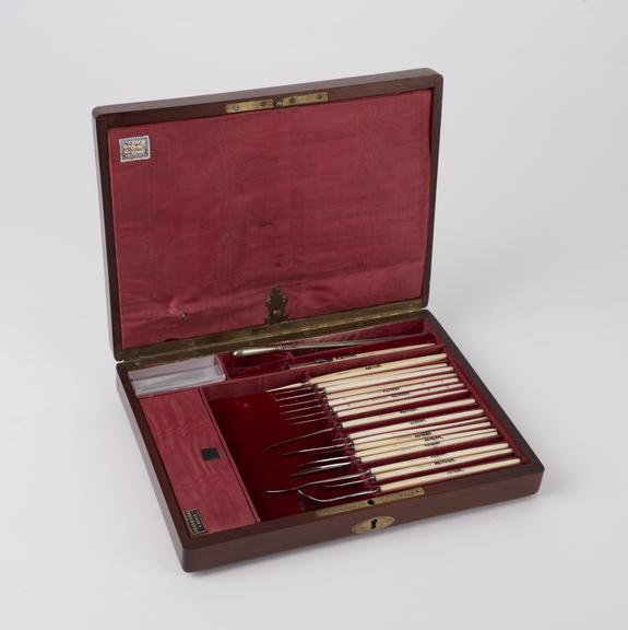 Ophthalmic instrument set, cased, by Charriere, French