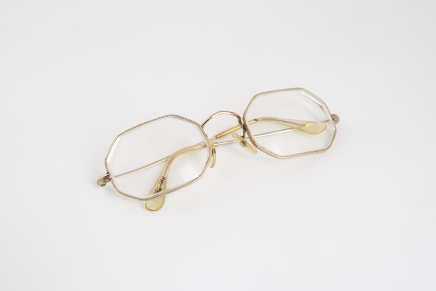 Pair of metal framed spectacles with octagonal lenses