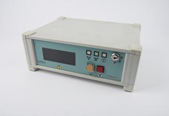 Varisource 200 console for brachytherapy ‘afterloader’
