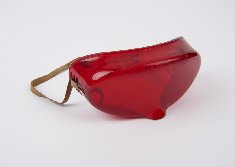 Dark adaptation goggles, 1960s