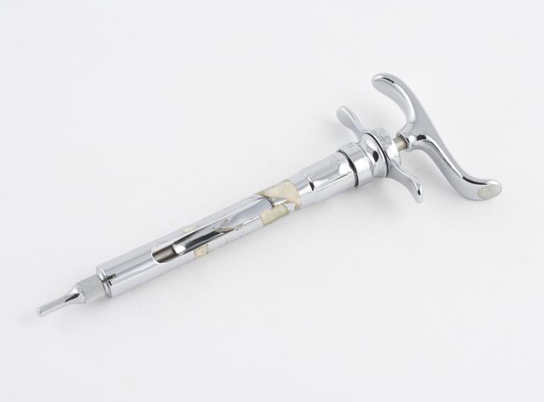 Sterling' ejector type cartridge anaesthetic syringe