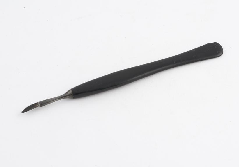 Gum lancet, steel and ebony, 1751-1850