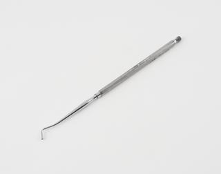 Dental plastics instrument