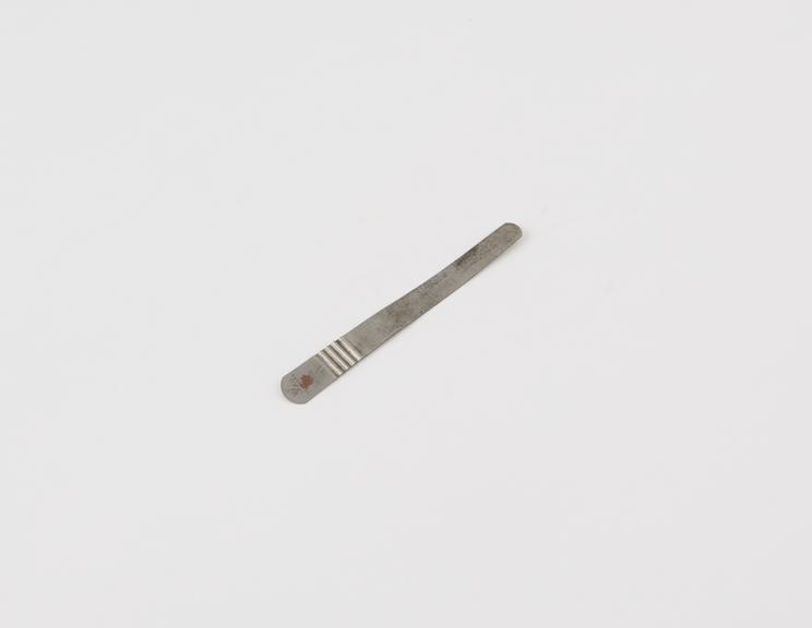 'Flexo' dividing file, steel, by the S.S. White Dental Mfg. Co