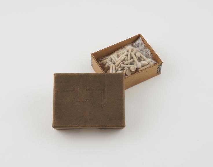 Box of wood polishing points, no maker, c.1914