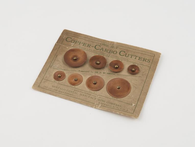 Set of copper cutting discs, for use with carborundum