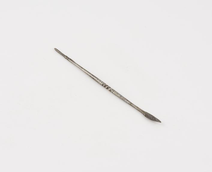 Dental descaler, double ended, steel, probably English