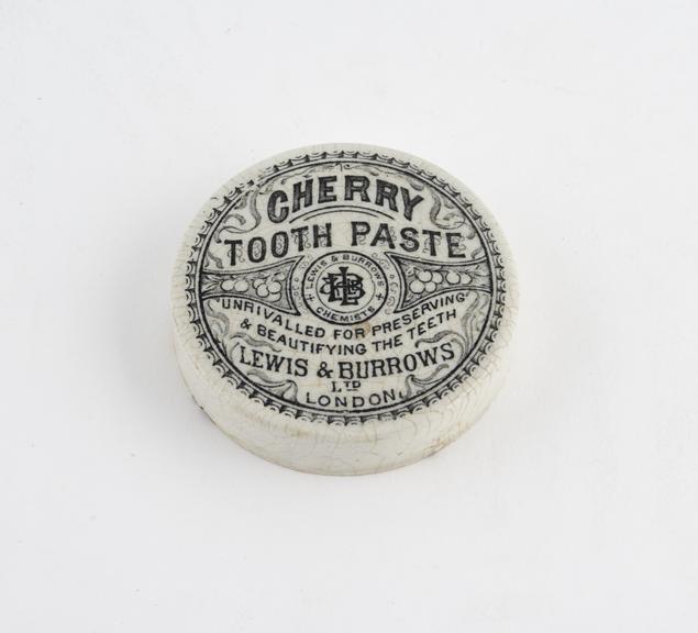 Ceramic pot lid for cherry tooth paste