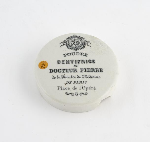 Ceramic pot lid for tooth powder, supplied by Pierre, Paris