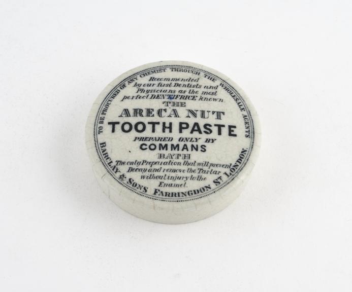 Ceramic pot lid for areca nut tooth paste, prepared by Commans