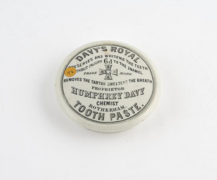 Ceramic pot lid for Davy's Royal tooth paste