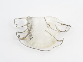 1 of 8 removable upper braces