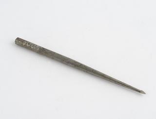 Dental excavator head