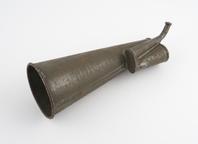 Ear trumpet hearing aid | Science Museum Group Collection