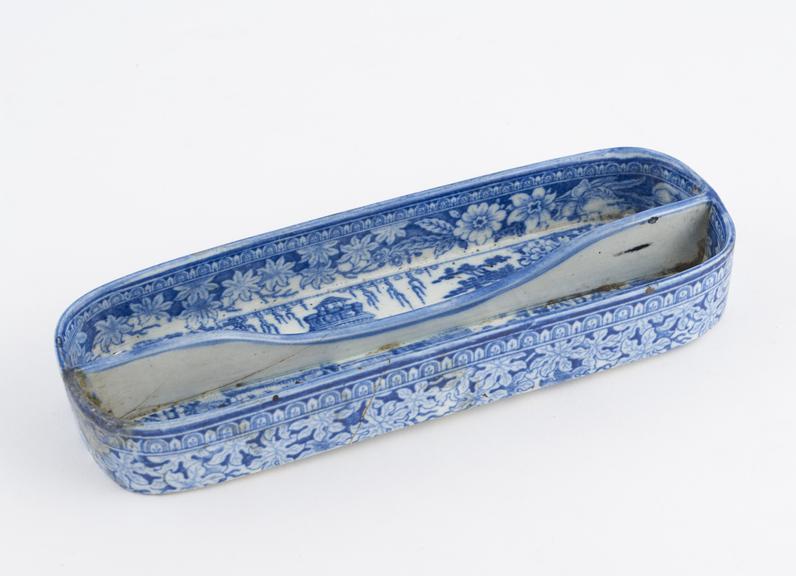 Tooth brush tray, blue and white transfer-printer