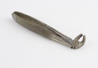 Lower left molar dental forceps