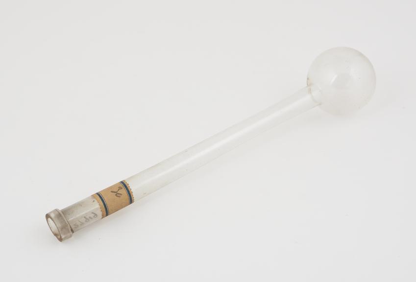 Copy of a glass flask used by Pasteur in his experiments