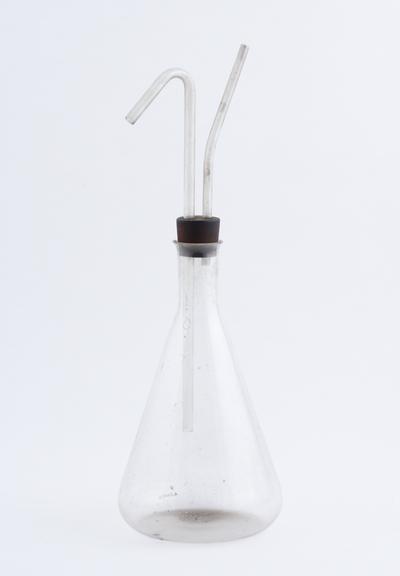 Conical flask, Erlenmeyer type