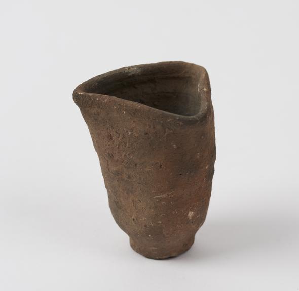 Unglazed earthenware crucible