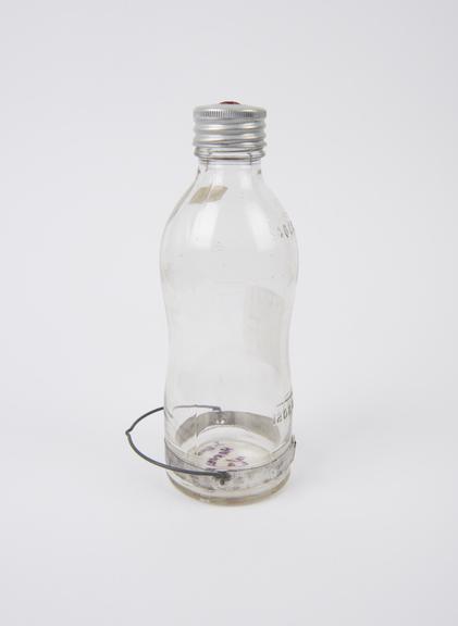 Blood Transfusion Bottle with clip for hanging