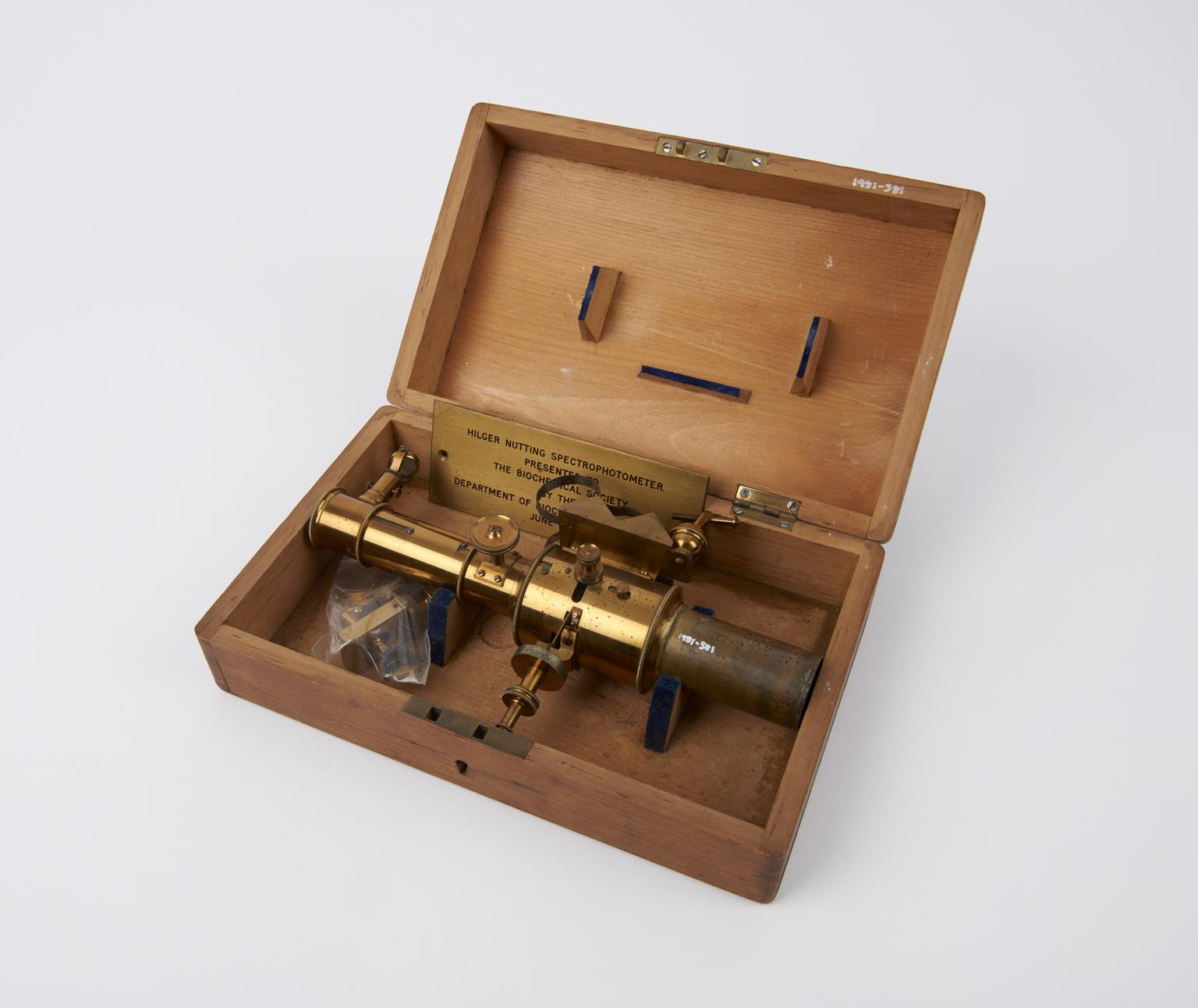 experimental model of a visible Hilger Nutting Spectrophotometer