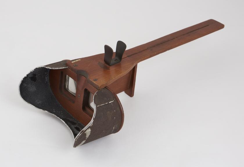 Wooden stereoscope, by Keystone View Co