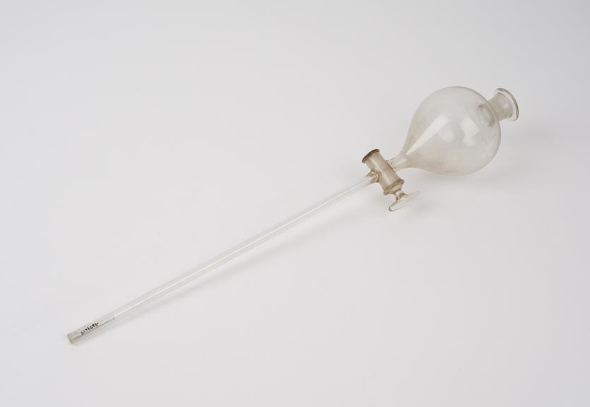 Clear glass funnel for separating liquids, bulbous body