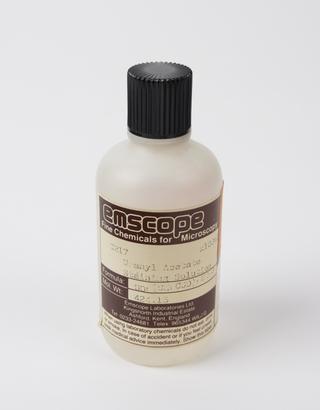 Uranyl acetate staining solution