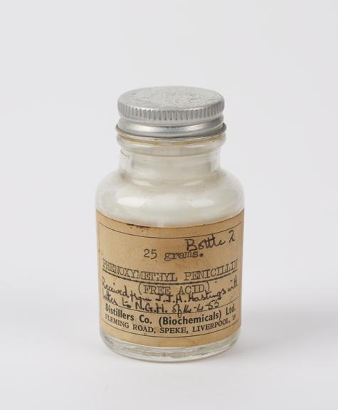 Bottle of Phenoxymethyl Penicillin, by Distillers Co