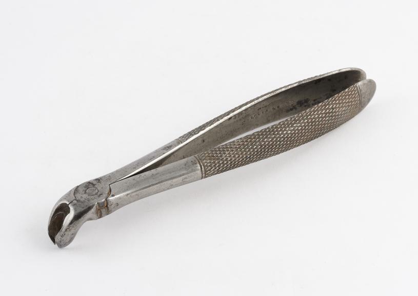 Dental forceps, for lower molars, steel, by Coxeter, London