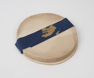 Circular pieces of filter paper