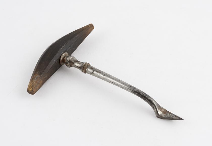 Dental elevator, steel with horn handle, French, 1820-1880