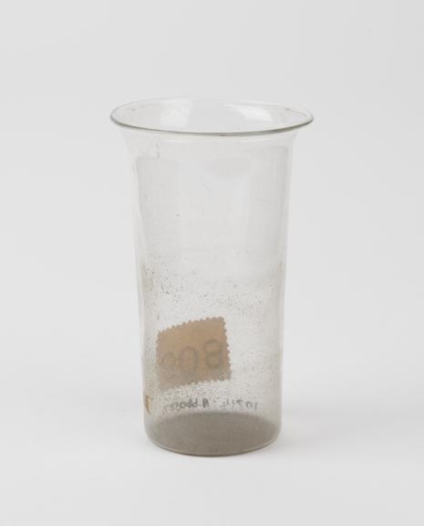 Glass beaker