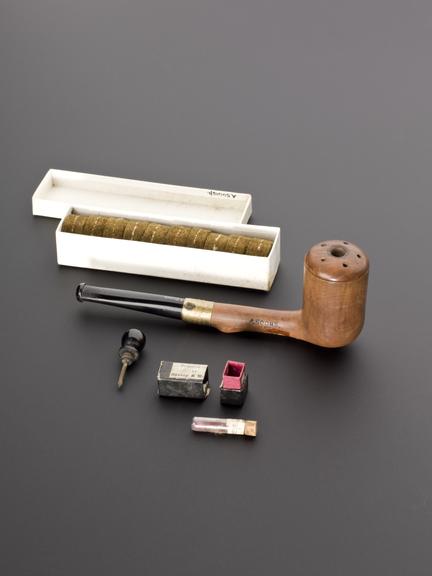 Bird-type inhaler with accessories, United Kingdom, 1869 | Science ...