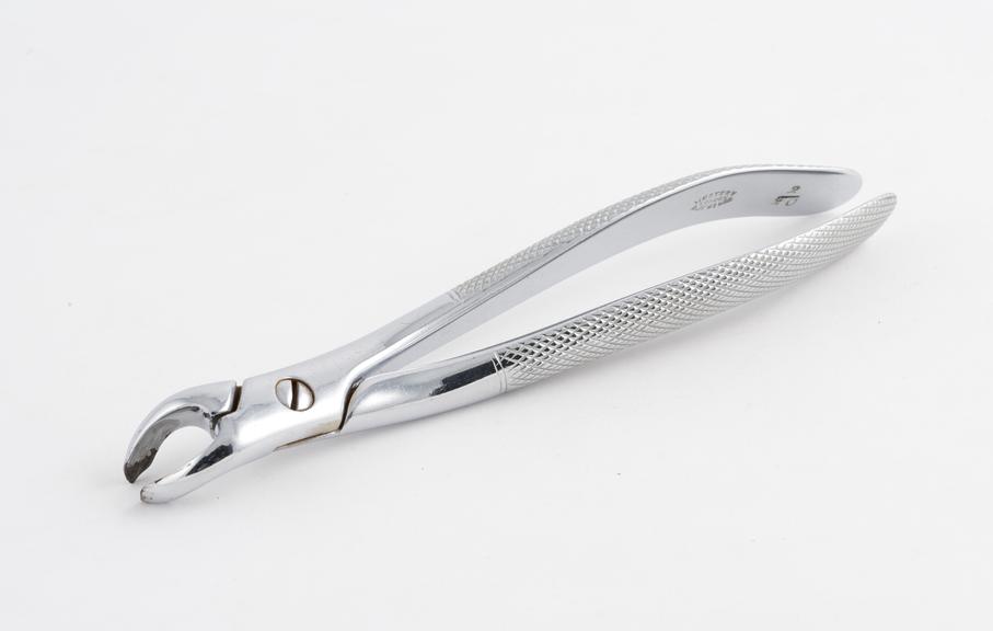 Dental forceps, No. 20, for lower wisdoms, chrome plated steel