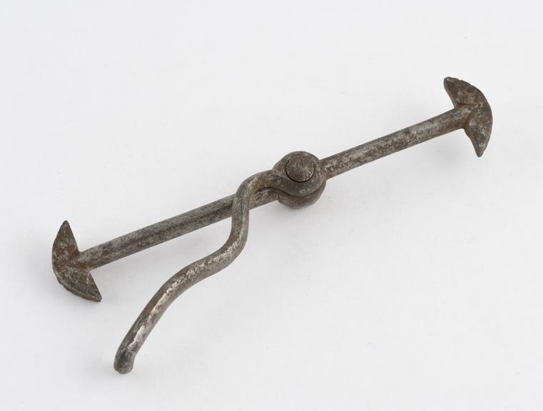 Dental pelican, double ended, steel, Italy, 1601-1750