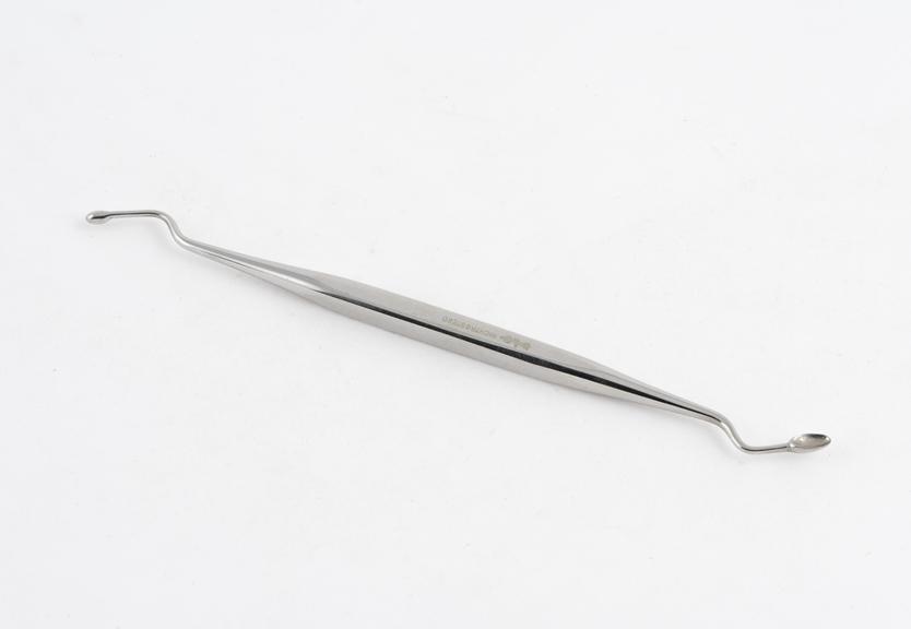 Double ended spoon curette, pattern K, by Emil Huber, Germany