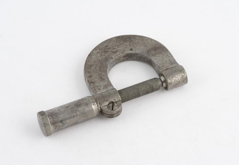 One inch micrometer, steel, by Victor S.M. Co