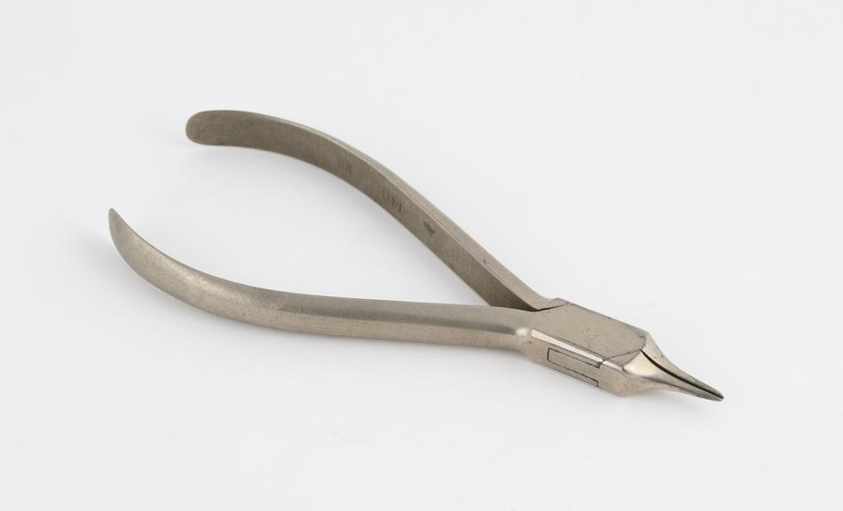 Waldron wire-bending pliers, nickel plated steel, by the S.S