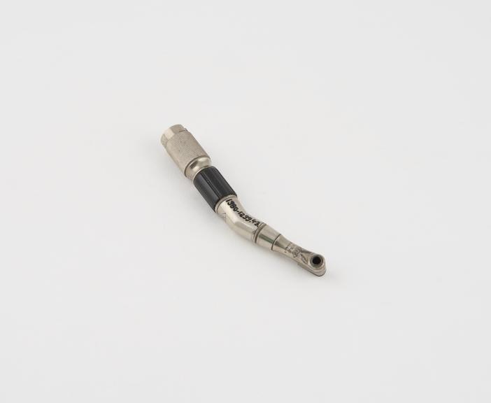 Contra-angle handpiece, for Doriot handpiece attachment