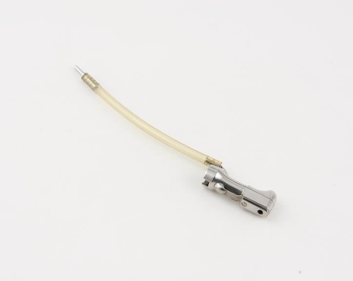 Contra angle handpiece