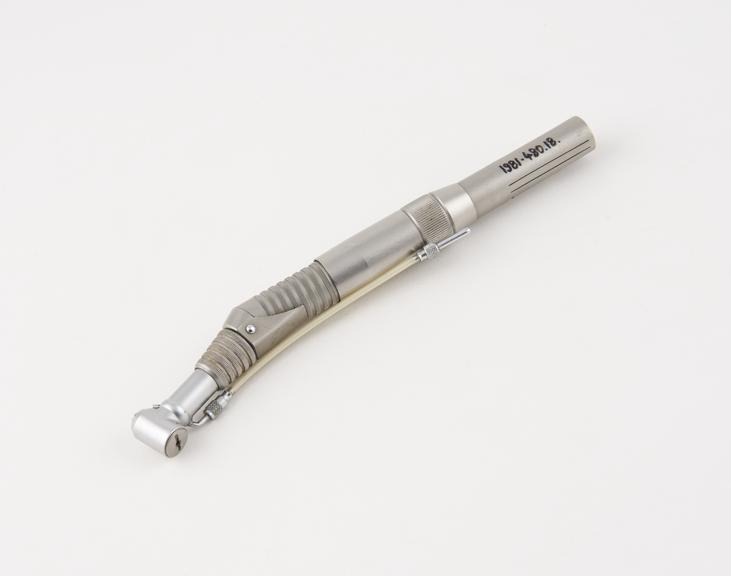 Intra'-type speed increasing contra angle handpiece