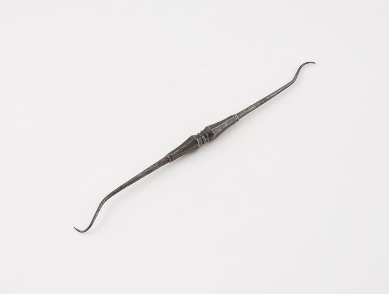 Dental probe, double ended, steel, Europe, 1750-1850