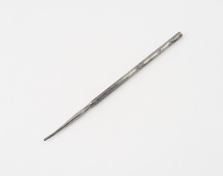 Dental descaler, nickel plated steel, probably English