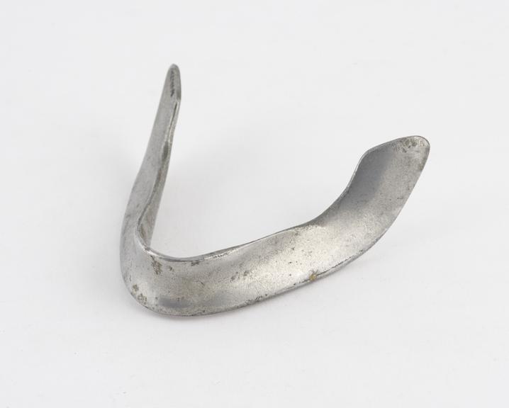 Mandibular splint, aluminium, probably English, 1870-1910