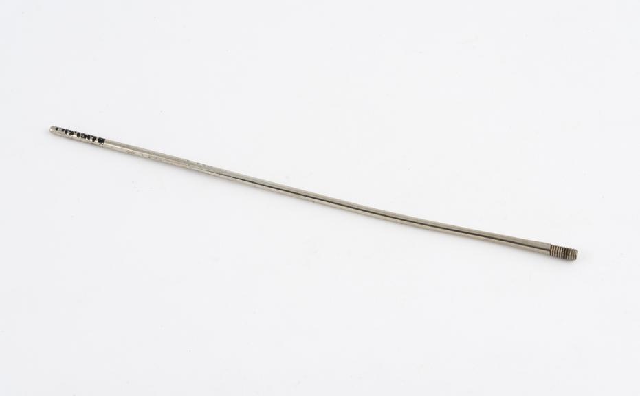 Threaded cylindrical shaft, possibly from a dental instrument