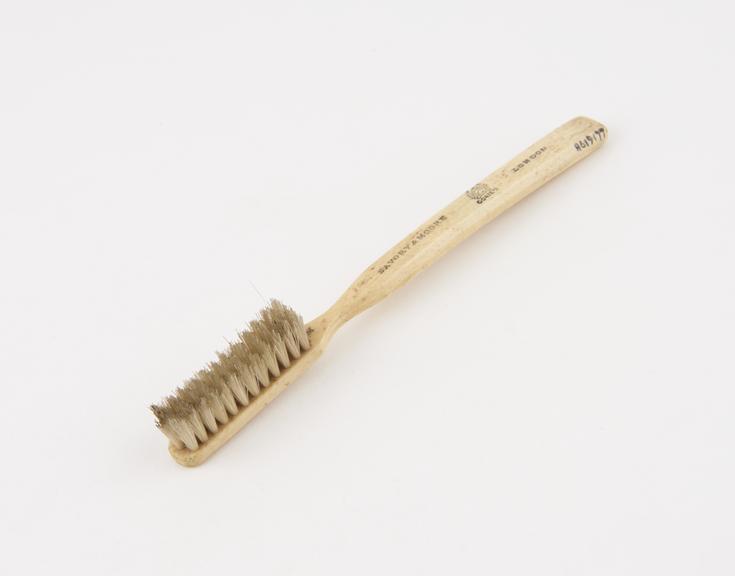 Coate's toothbrush, bone, Mr