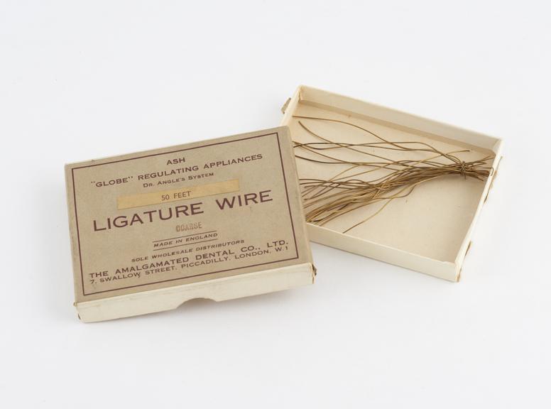 Box for 50 feet of Globe' coarse regulating ligatures wire