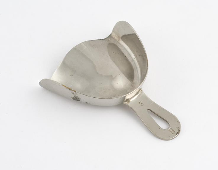 Upper impression tray, form B size 3, nickel plated brass