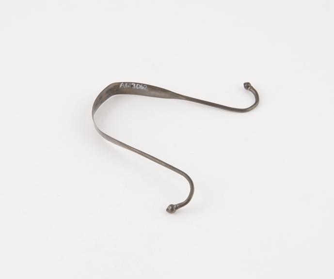 Tongue scraper, metal, 1751-1850